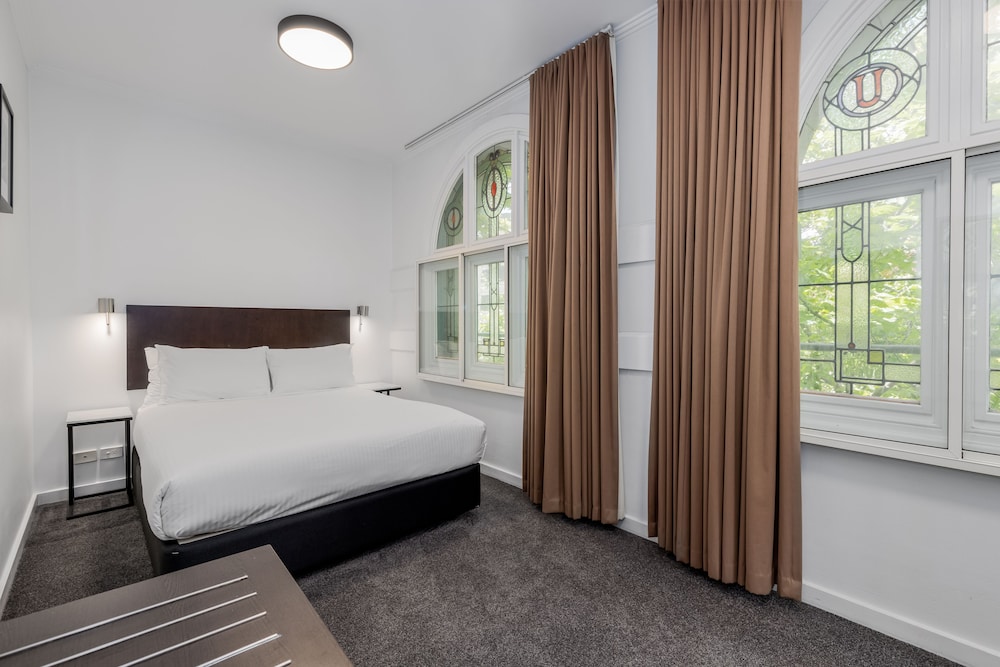 Alto Hotel on Bourke