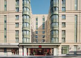 Radisson RED Brussels