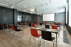 Radisson RED Brussels