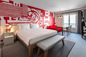 Radisson RED Brussels