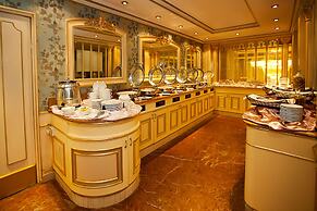 Moscow Hotel