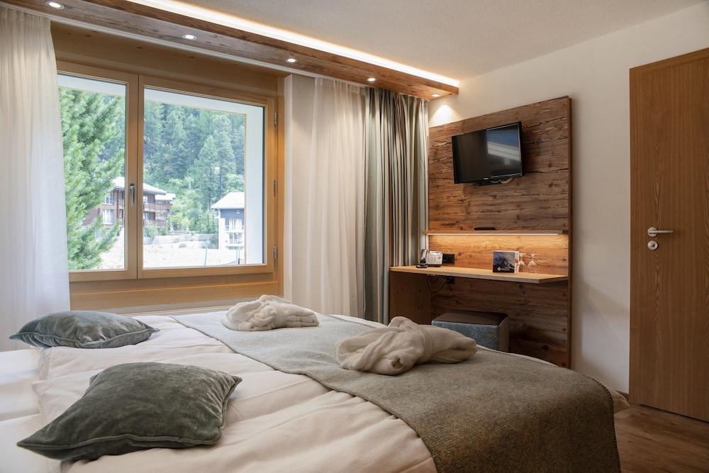Hotel Hemizeus & Iremia Spa