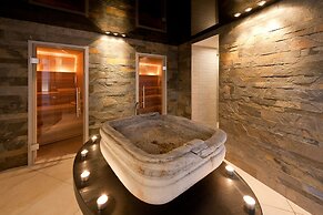 Hotel Hemizeus & Iremia Spa