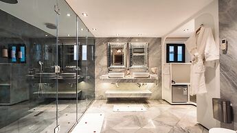 Riad Maison Bleue And Spa