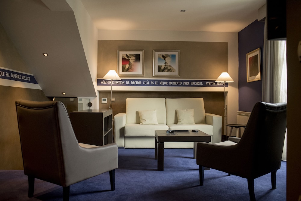 Costa Esmeralda Suites