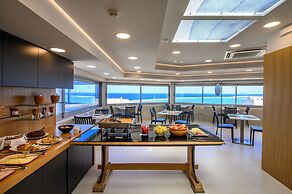 Marin Hotel