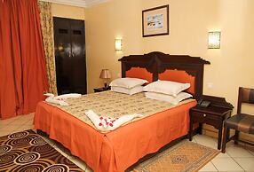 New Farah Hotel
