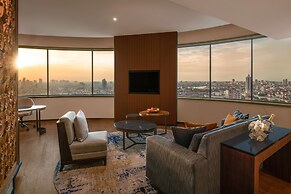 Millennium Hilton Bangkok