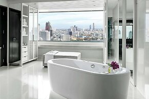 Millennium Hilton Bangkok
