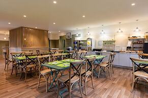 Sure Hotel by Best Western Plaisir