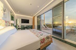 Hotel Ribera de Triana - REOPENING!