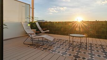 Hotel Ribera de Triana - REOPENING!
