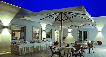 American Hotel