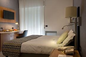 American Hotel