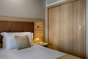 American Hotel