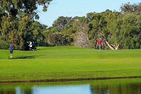 Mercure Bunbury Sanctuary Golf Resort