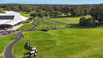 Mercure Bunbury Sanctuary Golf Resort