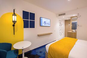 Hotel Carlton