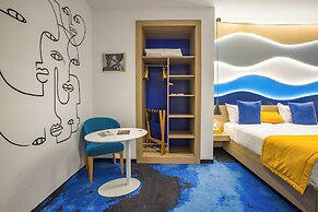 Hotel Carlton