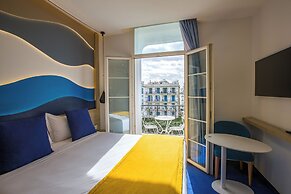 Hotel Carlton