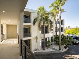 Carnmore Hotel Takapuna