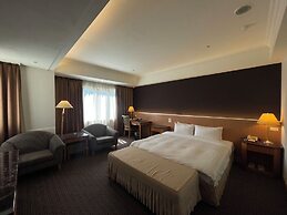 Chuto Plaza Hotel