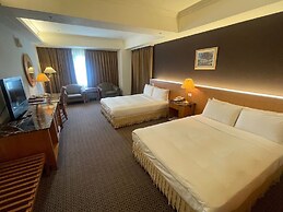 Chuto Plaza Hotel