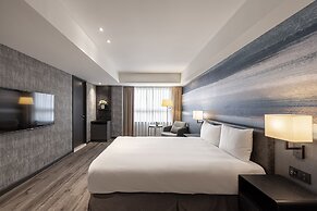 Lakeshore Hotel Metropolis