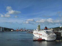Harbor View Hotel
