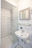 Relax Hotel & SPA Stuttgart