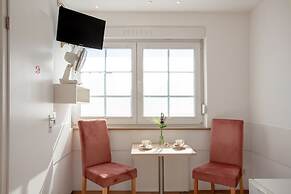 Relax Hotel & SPA Stuttgart