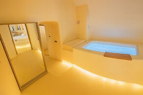 Chic Hotel Santorini