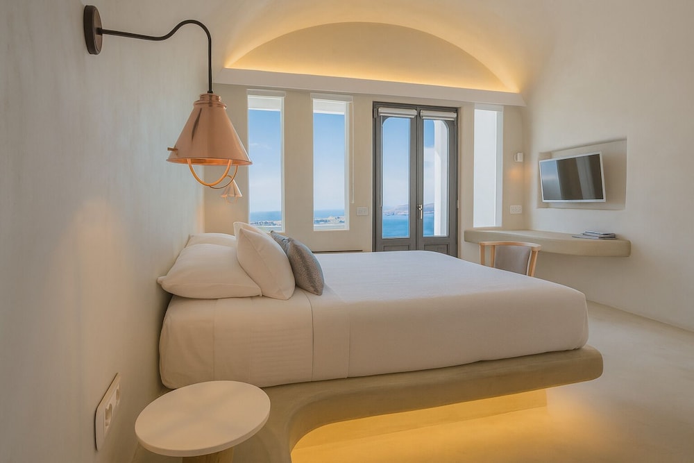 Chic Hotel Santorini