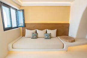 Chic Hotel Santorini