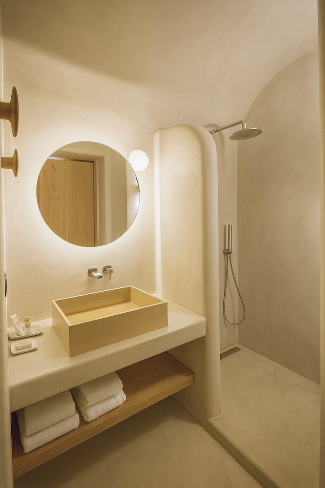 Chic Hotel Santorini
