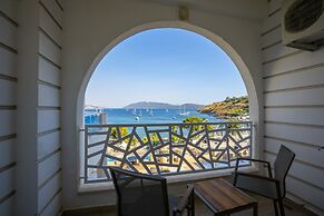 Azka Hotel