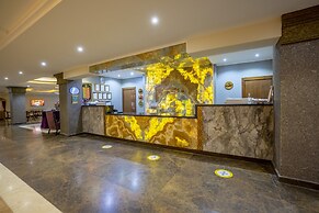 Azka Hotel