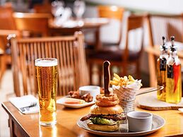 Mercure Birmingham West Hotel