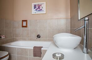 Summit Place Guest House