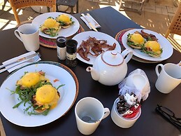 Summit Place Guest House