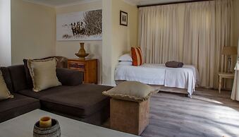 Summit Place Guest House