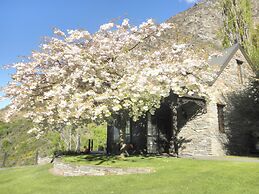 Trelawn Place