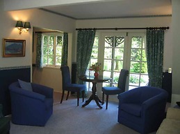Trelawn Place