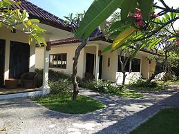 Vila Ombak Hotel