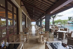 Vila Ombak Hotel