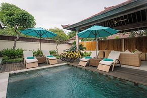Vila Ombak Hotel