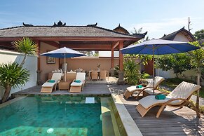 Vila Ombak Hotel