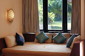 Vila Ombak Hotel