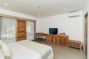 Vila Ombak Hotel