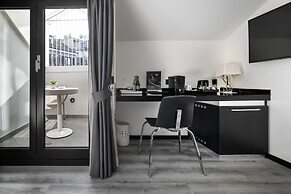 LHP Hotel Napoleon